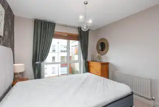 Apt 8B Altona PlaceImage 11