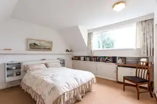24 Castlehill DriveImage 12