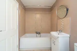 78 Mountpottinger RoadImage 19