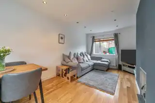 9 Knock GroveImage 6