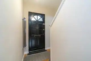 9 Knock GroveImage 4