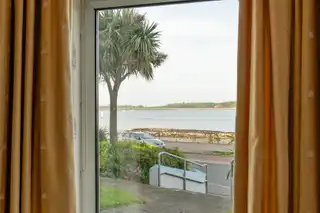 Seacliff RoadImage 7