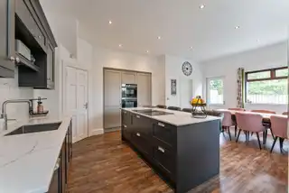 30 Ranfurly AvenueImage 12
