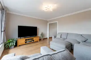 4 Lyndale ParkImage 5