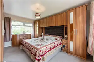 77 Abbey ParkImage 15