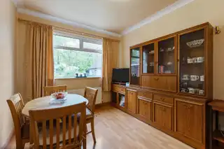 77 Abbey ParkImage 10