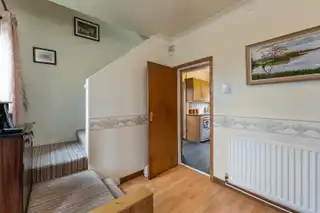 77 Abbey ParkImage 6