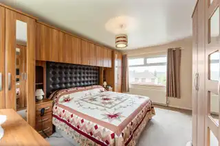 77 Abbey ParkImage 16
