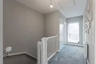 7 Balmoral DaleImage 17