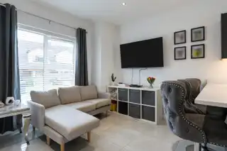 7 Balmoral DaleImage 11