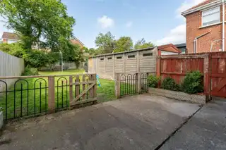 62 Thornleigh GardensImage 22