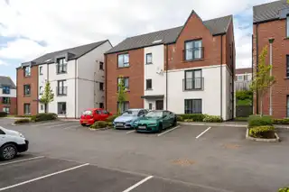 Apt, 30 Faulkner RoadImage 3