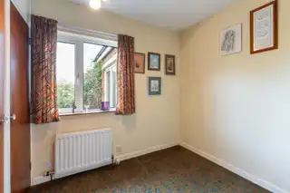 13 Grange AvenueImage 17