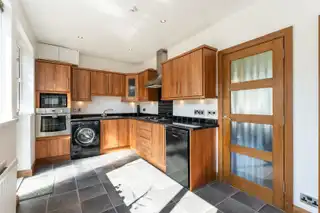 86 Bloomfield RoadImage 7