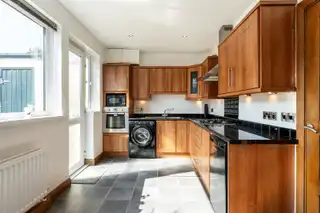 86 Bloomfield RoadImage 8