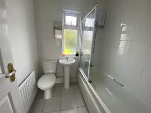 10 Silverstream AvenueImage 8