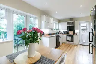 2 Ashley DriveImage 6