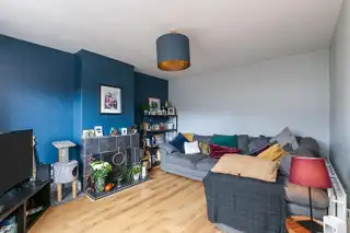 2 Ashley DriveImage 4
