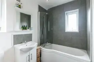 2 Ashley DriveImage 17