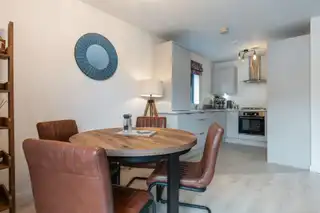 Apt, 55 Cotton Hall, Faulkner RoadImage 10