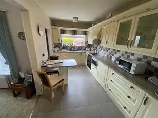 2 Queensberry ParkImage 3