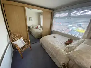 2 Queensberry ParkImage 6
