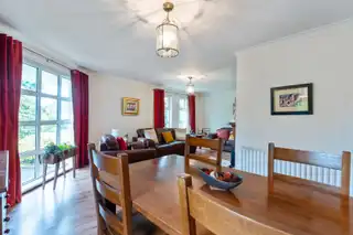 7 Laragh ParkImage 9