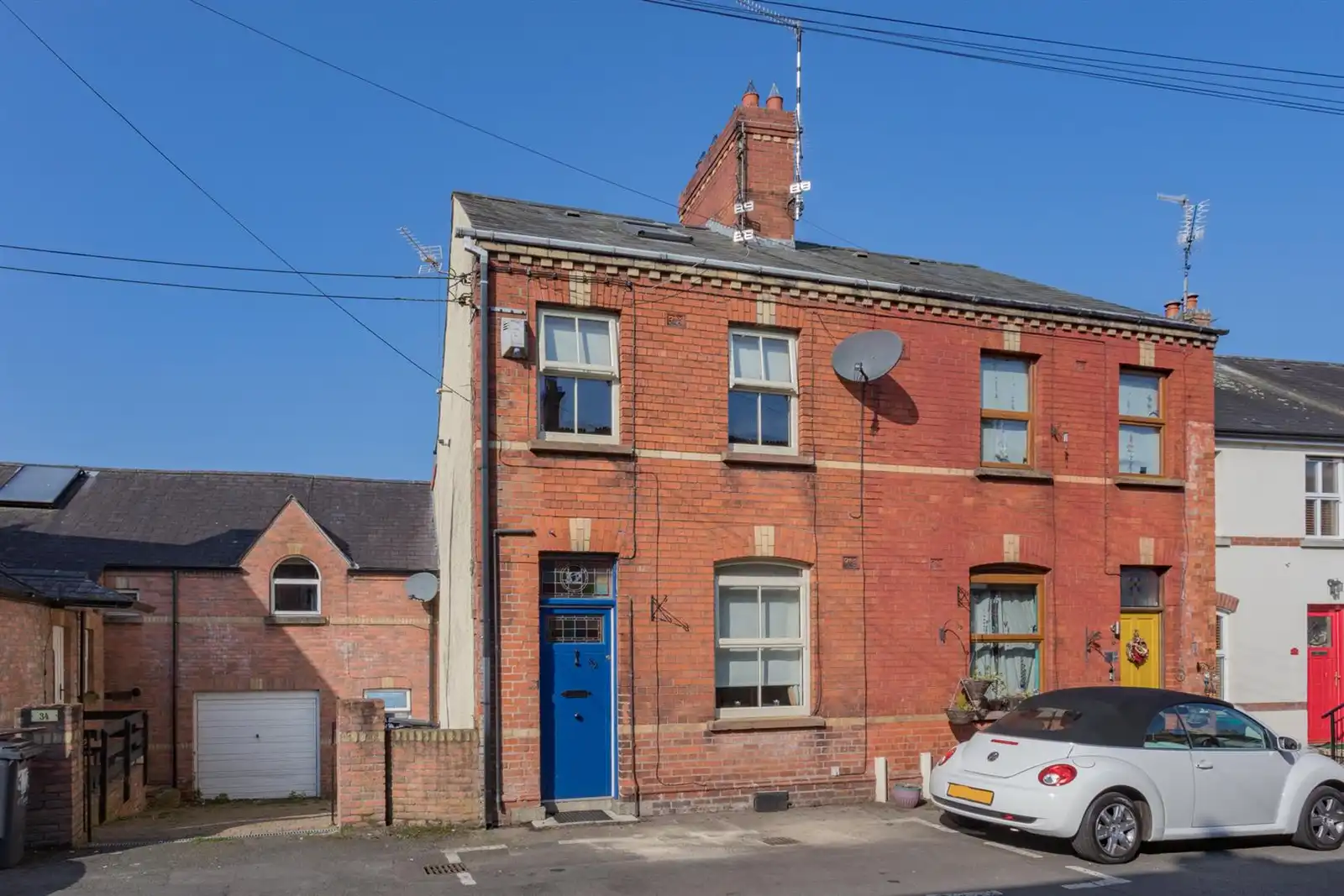 32 Riverside, Antrim, County Antrim