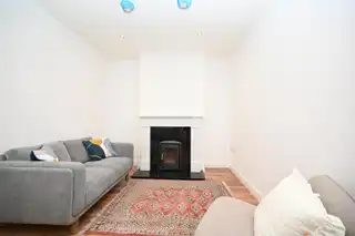 2 Silverstream GardensImage 3