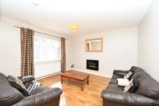 40A Glenholm ParkImage 3