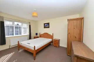 40A Glenholm ParkImage 9