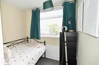62 Orchardville GardensImage 8