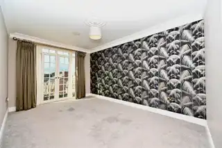 Apt 20 6 Danesfort Park NorthImage 10