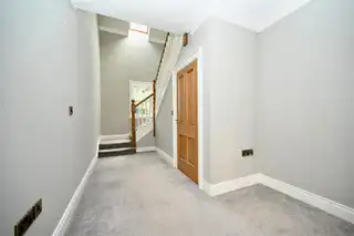 Apt 20 6 Danesfort Park NorthImage 16