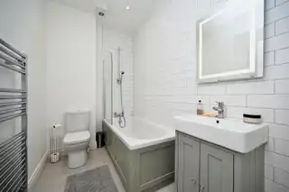 Apt 6 15 Ballantine SquareImage 24