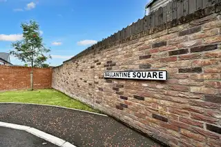 Apt 6 15 Ballantine SquareImage 29