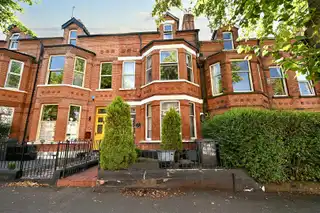 Image 1 for Room 8 9 Eglantine Avenue
