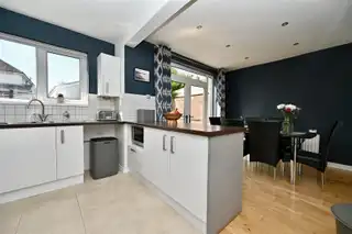 52 Stirling GardensImage 6