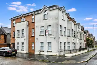 Image 1 for Apt 8, 1 Woodcot Avenue