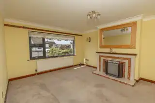 5 Downshire CourtImage 4