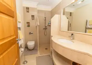 Well RoadImage 42