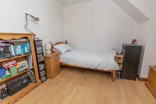7 ClonedenImage 18