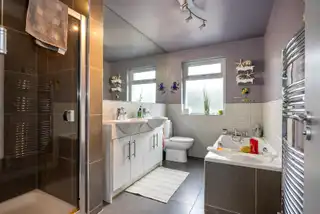 Well RoadImage 25