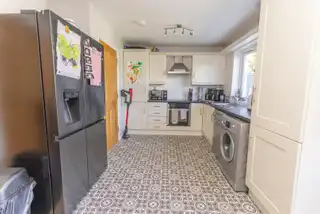 81 Boulevard ParkImage 8