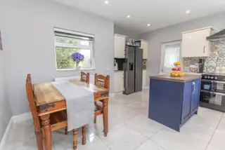 68 Manse RoadImage 13