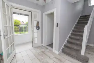 68 Manse RoadImage 3