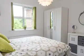24 Lawnfield GroveImage 18