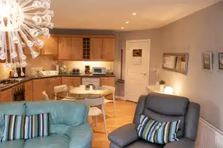 24 Lawnfield GroveImage 14
