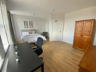 9 Ebrington Terrace Room LetImage 5