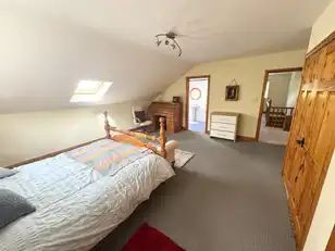 Knowehead RoadImage 17